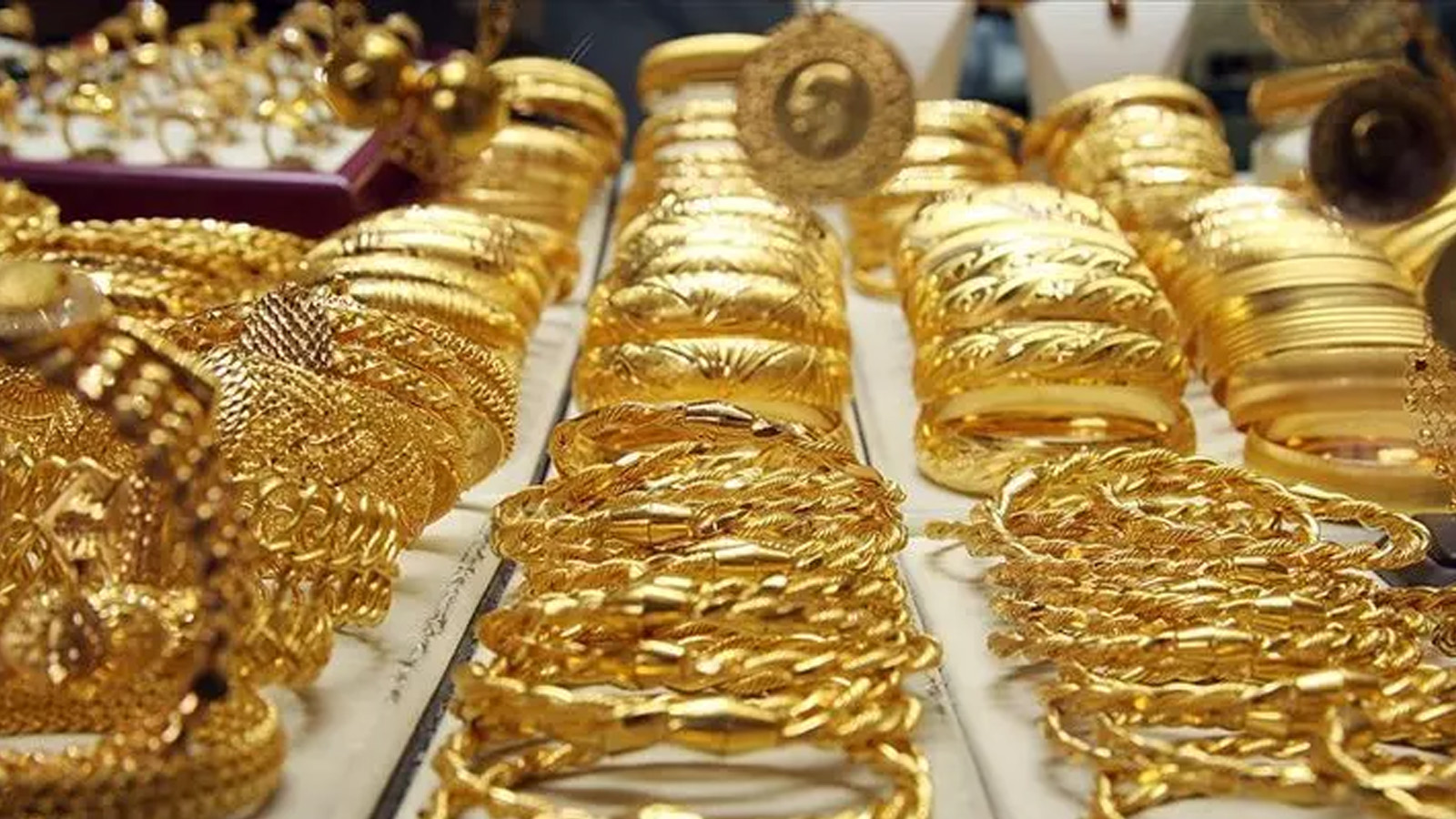 Kuyumcu esnafından kritik altın fiyatları tahmini: 2024 yılında gram altın, ons altının yönü neresi? 7