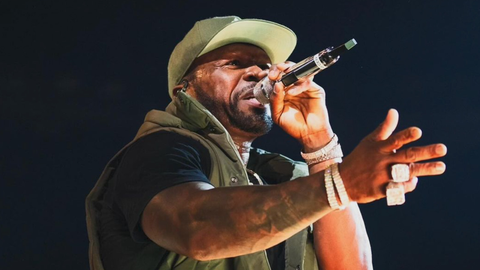 50 Cent 2024'te cinsellikten uzak kalmaya yemin etti 2