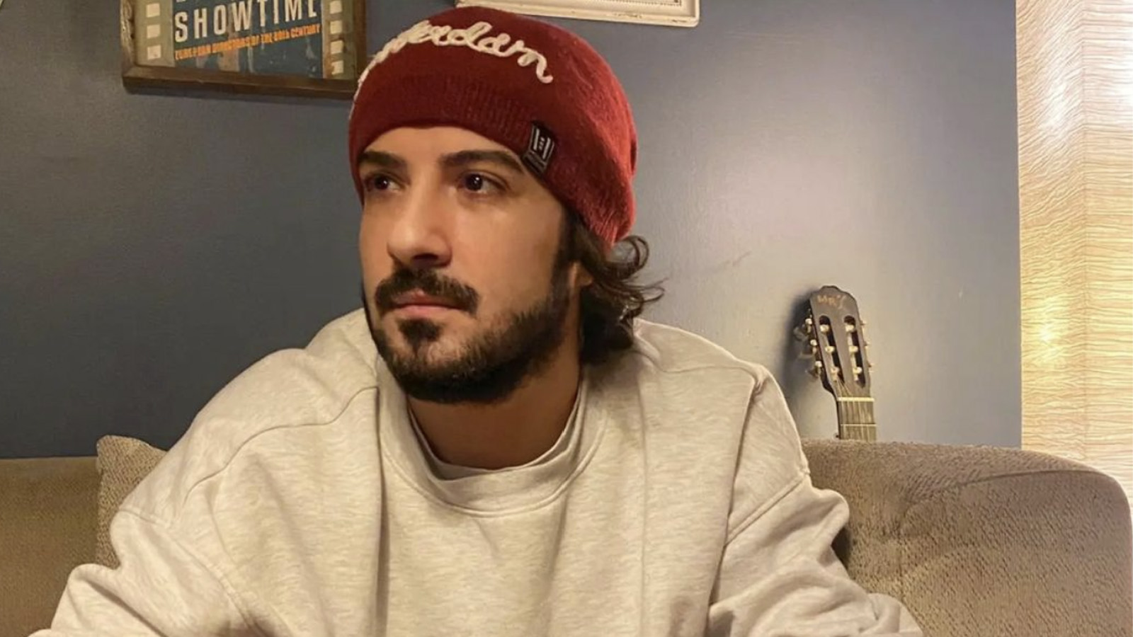 2000'li yıllara damga vuran dizinin başrol oyuncusunu görenler tanımakta zorlandı 5