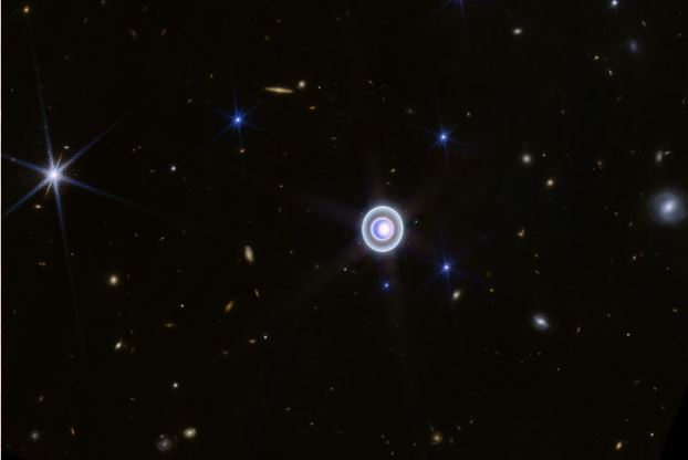 Uzay teleskobu ile en küçük ölçeğine kadar 19 galaksinin fotoğrafı 2