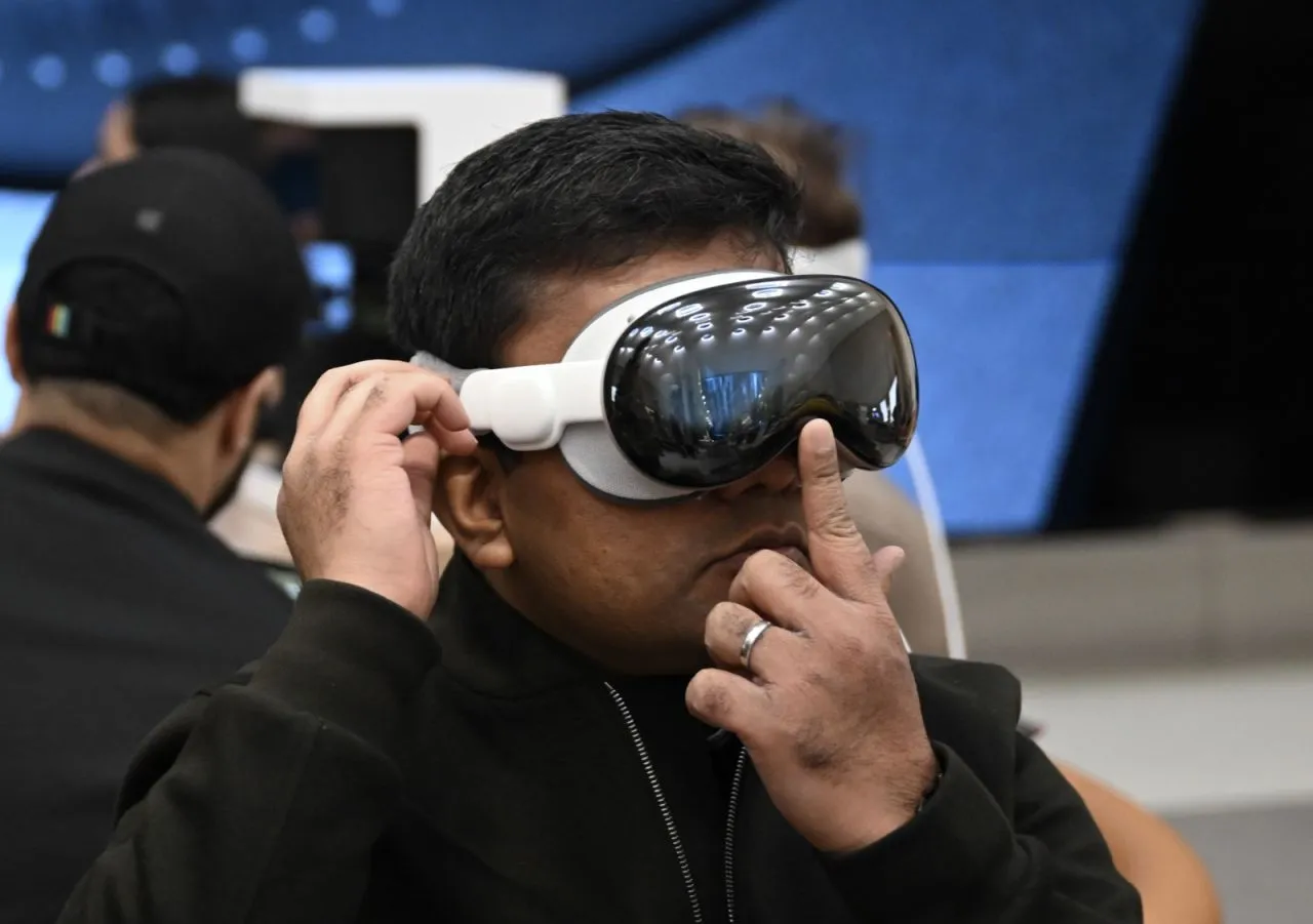 Apple Vision Pro fiyatı ne kadar? 4