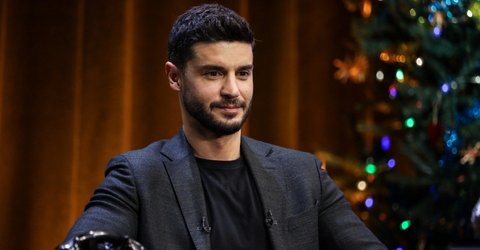 Berk Oktay ve Yıldız Çağrı Atiksoy çifti ebeveynlik kursu alacak 6