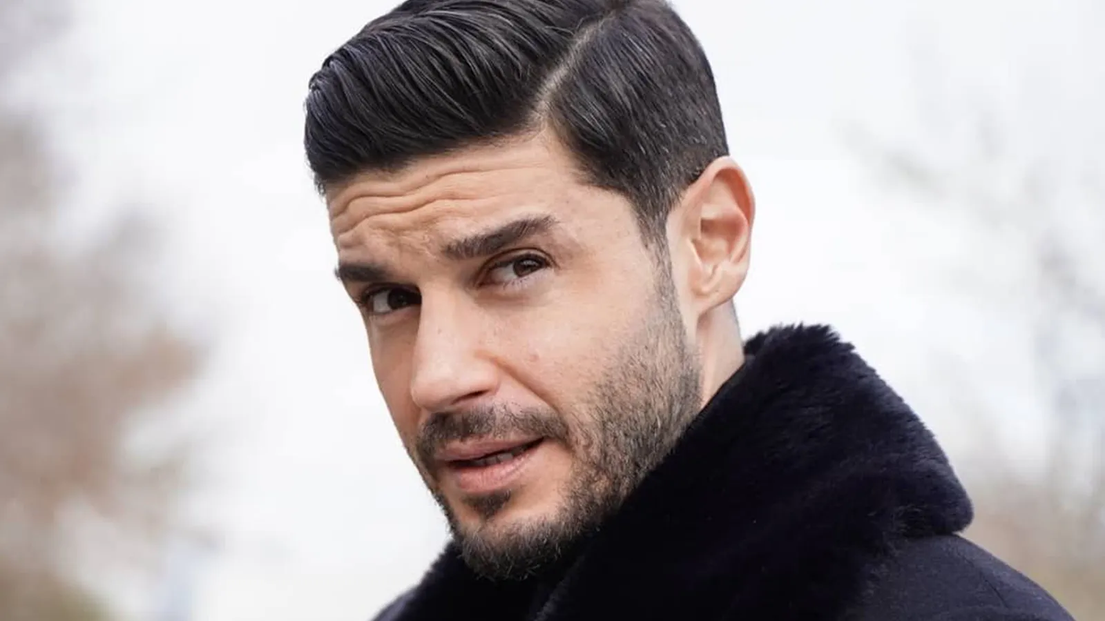 Berk Oktay ve Yıldız Çağrı Atiksoy çifti ebeveynlik kursu alacak 3