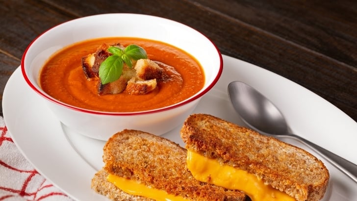 Kısa zamanda az malzeme ile hazırlanabilecek akşam yemeği tarifleri 1