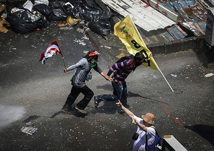 Gezi protestoları sırasında hafızalara kazınan kareler... 25