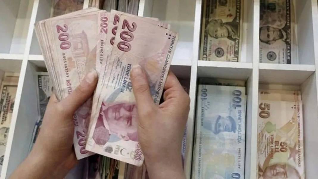 8 bankadan sıfır faizli kredi imkanı: İşte başvuru şartları ve detaylar... 8