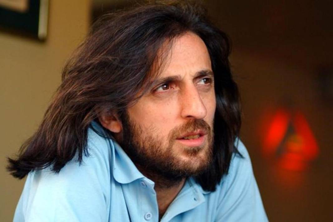 Hırçın Karadeniz'in şair ceketli çocuğu Kâzım Koyuncu aramızdan ayrılalı 19 yıl oldu 1