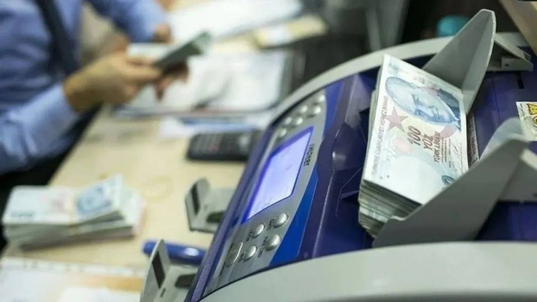 8 bankadan sıfır faizli kredi imkanı: İşte başvuru şartları ve detaylar... 2