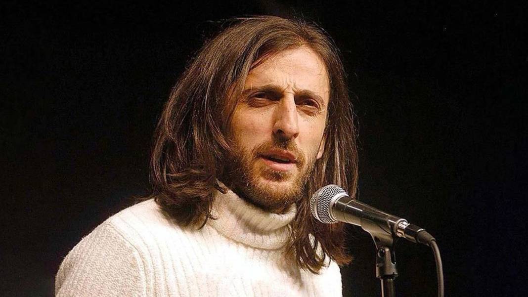 Hırçın Karadeniz'in şair ceketli çocuğu Kâzım Koyuncu aramızdan ayrılalı 19 yıl oldu 8