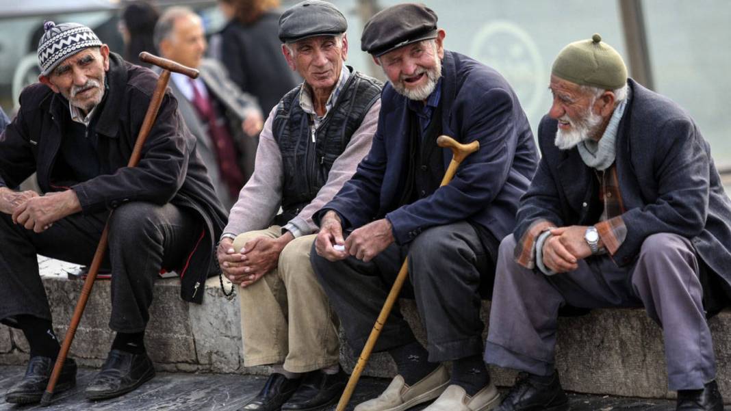 Bankaların emekli promosyonlarını güncelledi: İşte başvuru şartları 3