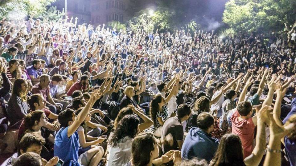 KONDA anketi: Gençler arasında muhafazakârlık geriliyor 2