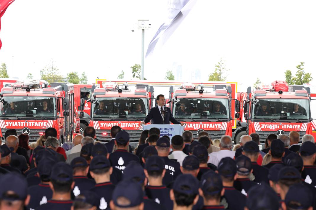 İmamoğlu: 2.300 kişilik itfaiye erinin alınmaması meselesini şikayet ediyorum 8