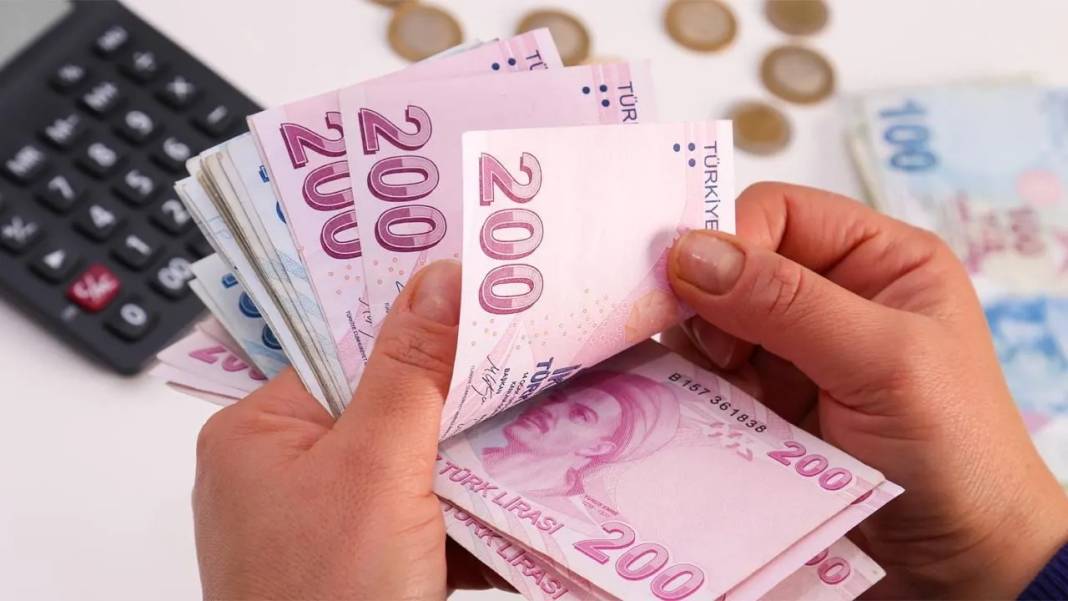 Bankalar faiz oranlarını güncelledi: İşte 1 milyon TL'nin aylık faiz getirisi 14