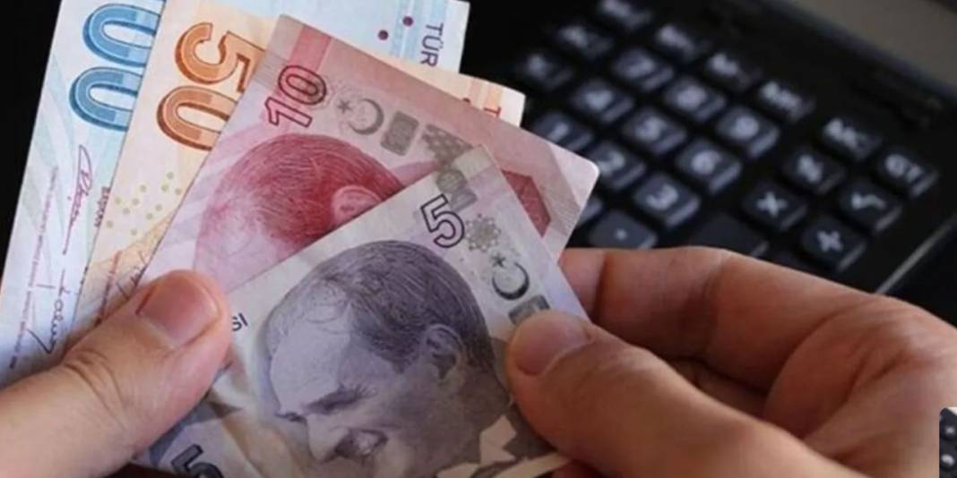 Mevduat faizleri geriliyor: 100, 250 ve 500 bin TL'nin aylık getirisi ne kadar? 3