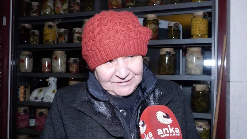 Beylikdüzü’nde et kuyruğu: Yurttaşlar gün aymadan sıraya girerken, saatlerce bekliyor 6