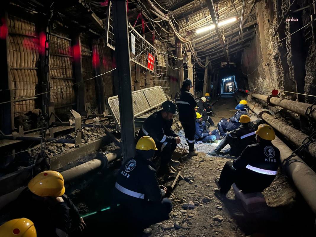 Çayırhan'da özelleştirmeye karşı direniş sürüyor: İşçiler sahurlarını madende yaptı 2