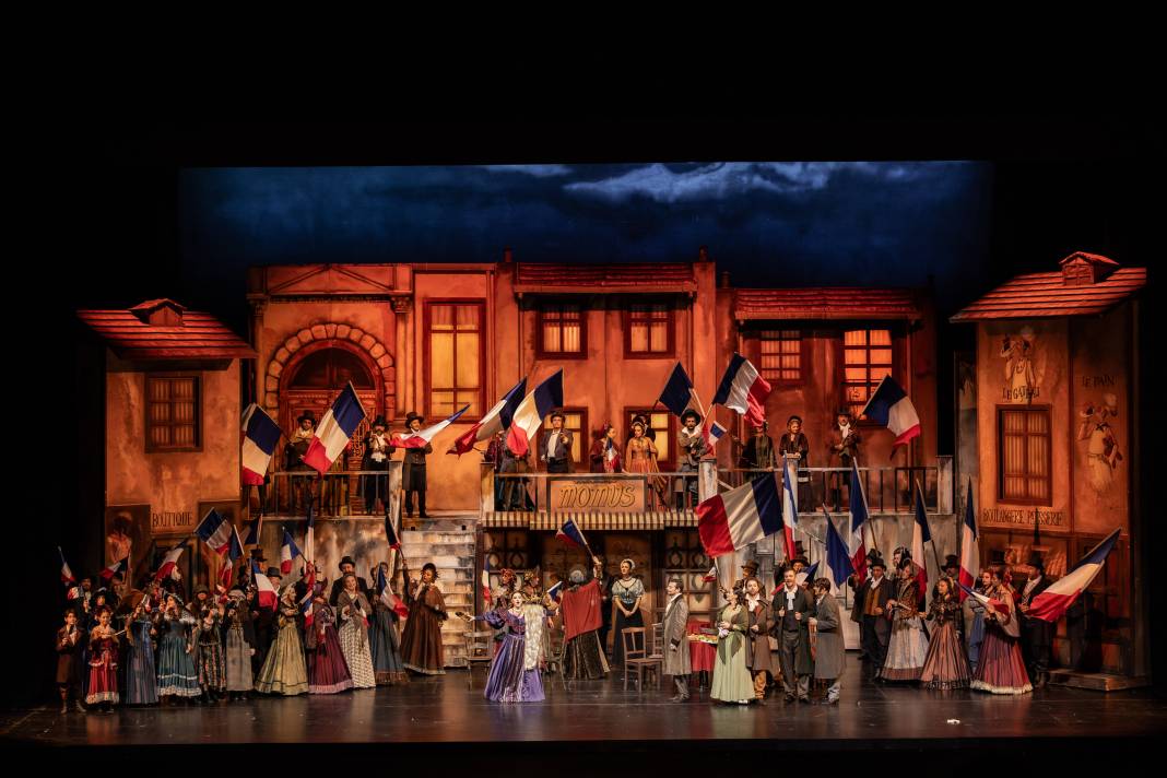 La Bohème, AKM’de yeni prodüksiyonuyla sahneye çıktı 1