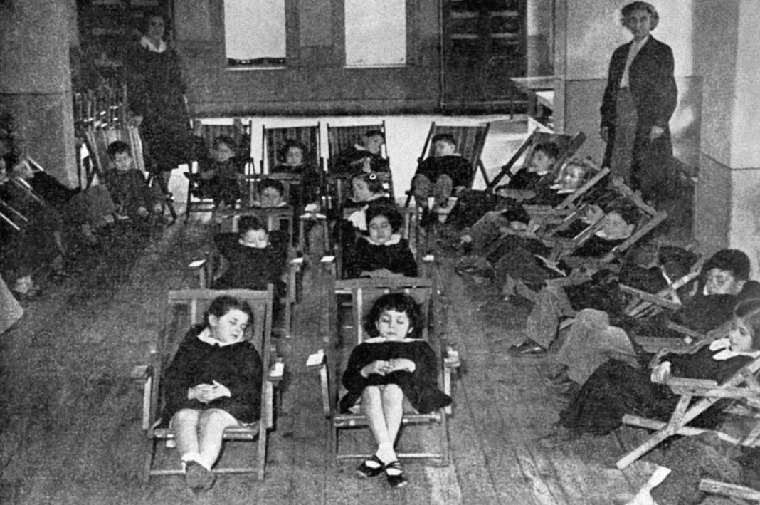 FMV Işık Okulları 140. yılını özel bir sergiyle kutluyor 5