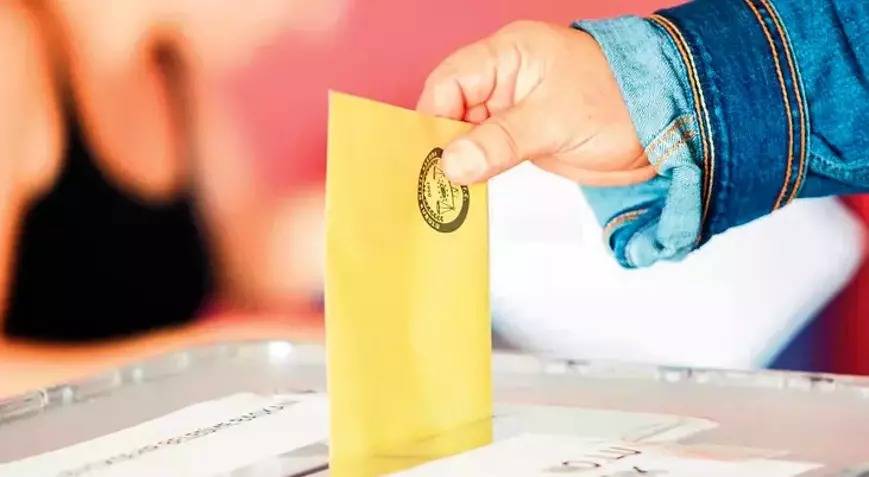 AK Parti'nin kalesinde anket: Oylarını artıran iki parti... 5