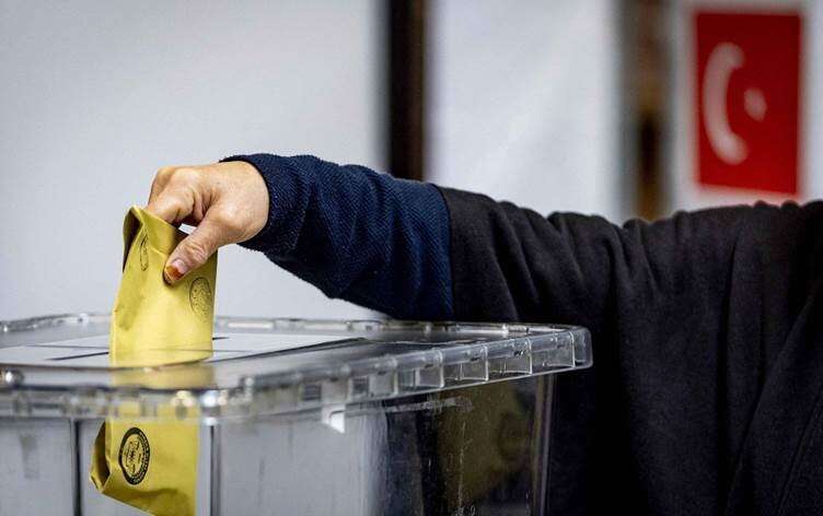 Son anket: Fark 3 puanı aştı 2