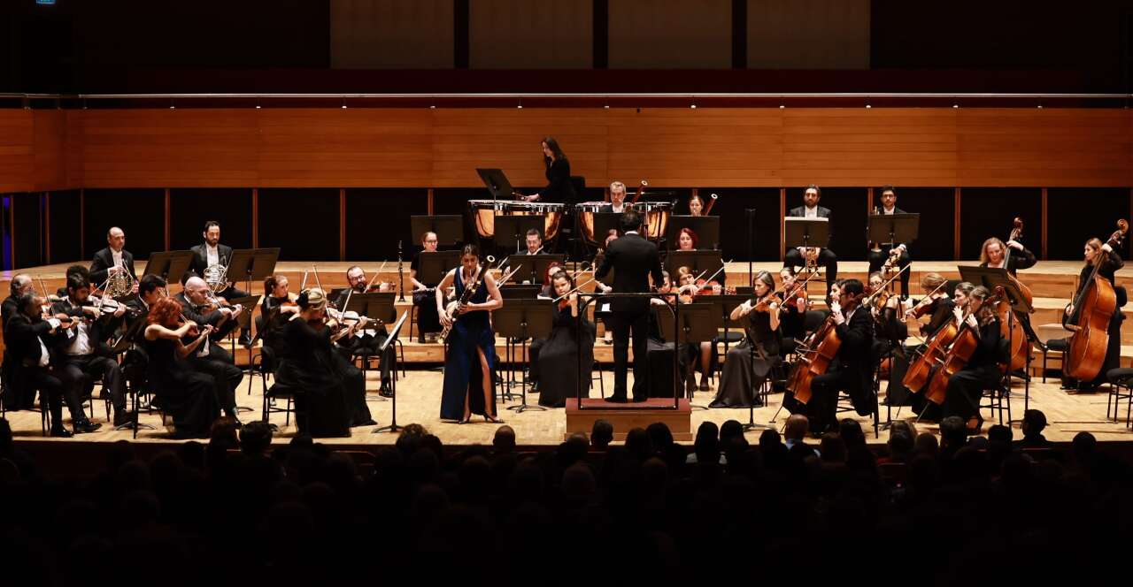 İZDSO’dan fagot gecesi: Sophie Dervaux İzmir’i büyüledi 1