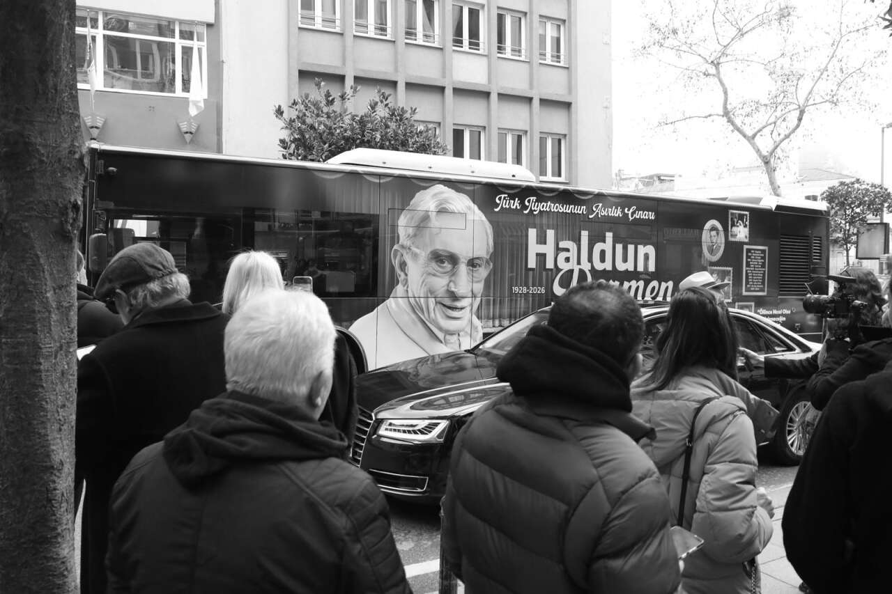 İETT’den Haldun Dormen’e vefa: “Saygı Otobüsü” Şişli’de sefere çıktı 3