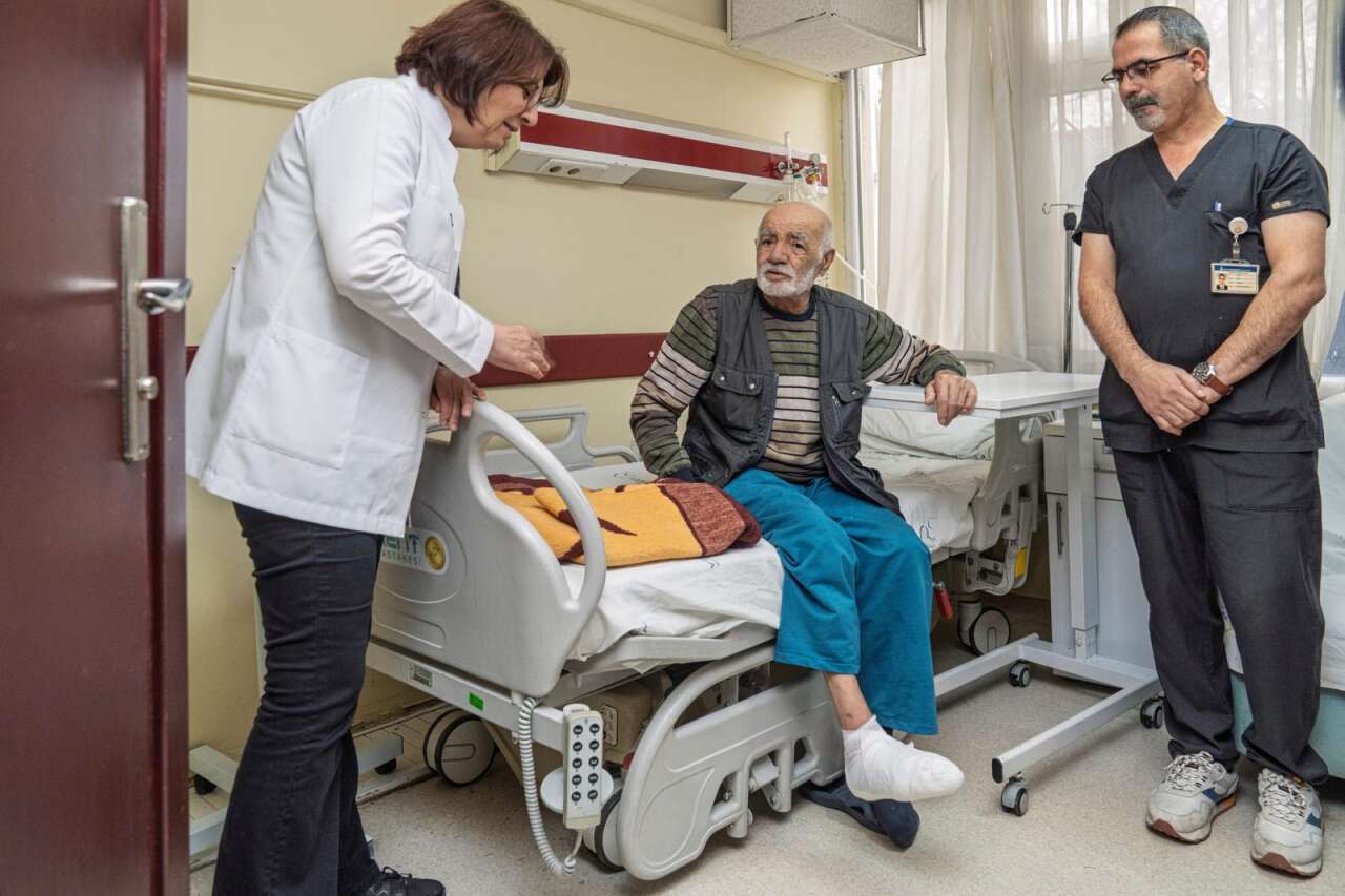 83 yaşında ayağını kaybetmekten son anda kurtuldu: “Keseriz” dediler, Eşrefpaşa “kurtarırız” dedi 4