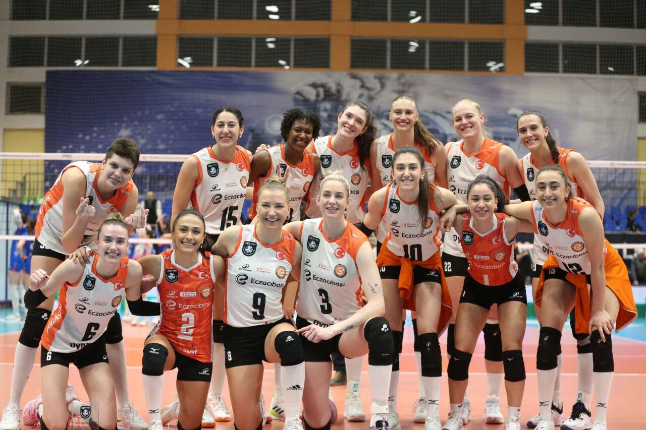 Eczacıbaşı Dynavit, Sırbistan deplasmanında set vermedi 6