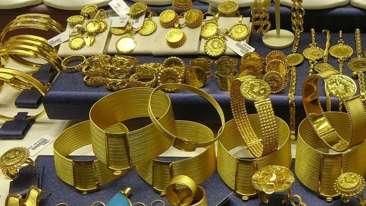 Uzmanından altın yatırımcılarına uyarı: 2026'da ne kadar olacak? 2