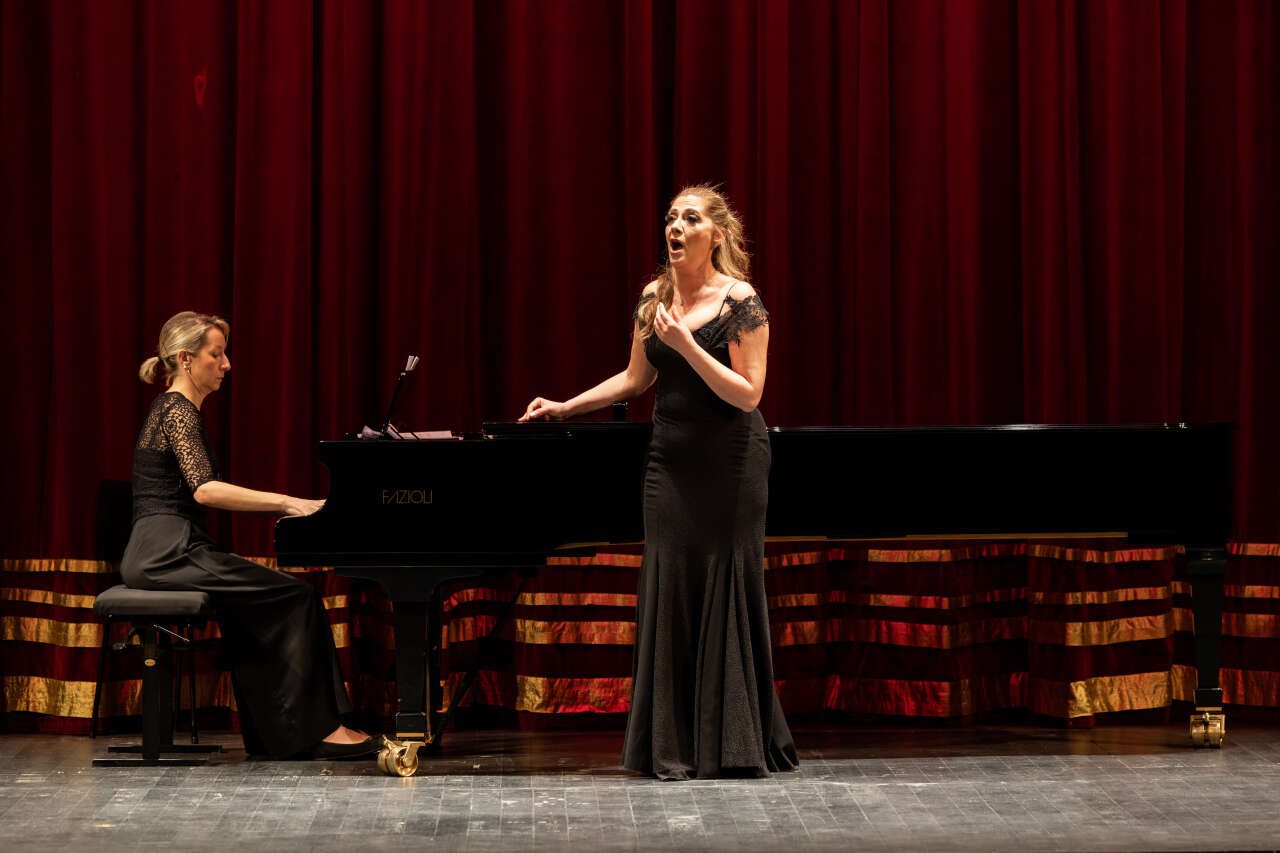 Süreyya Operası'nda “Bir Ulus Uyanıyor" yankılandı 2