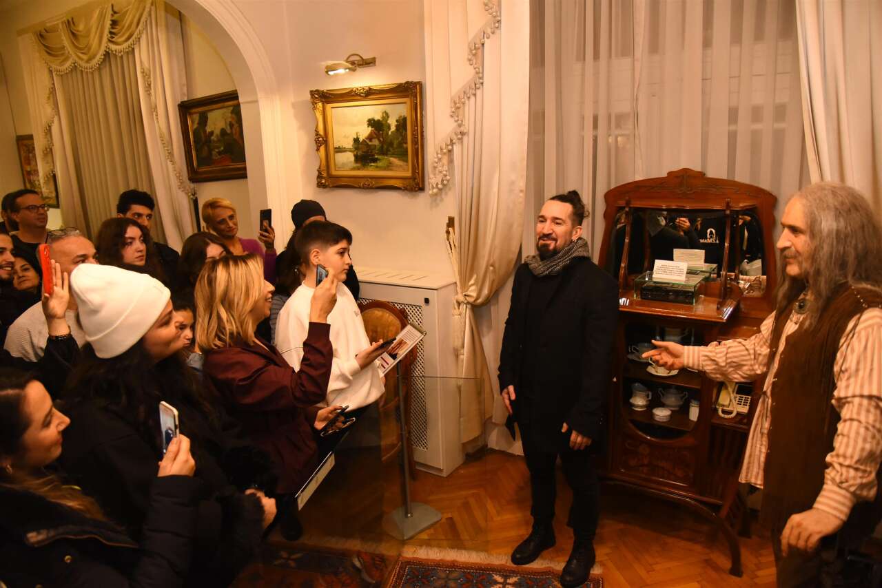 Barış Manço’nun evi yine doldu taştı: Kadıköy’de 27. yıl buluşması 1