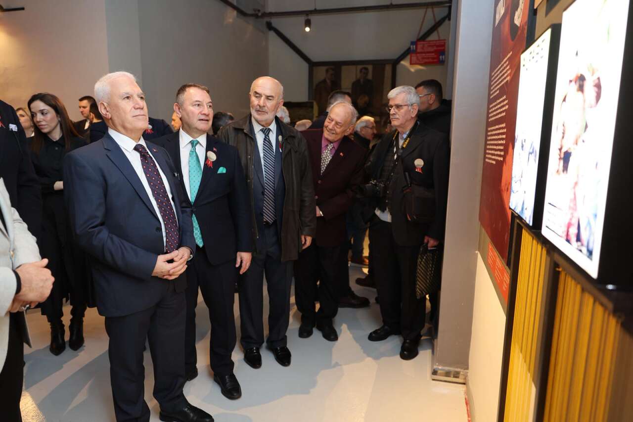 Merinos’un hafızası yeniden açıldı: Bursa’nın “dokuma” hikâyesi müzede anlatılıyor 4