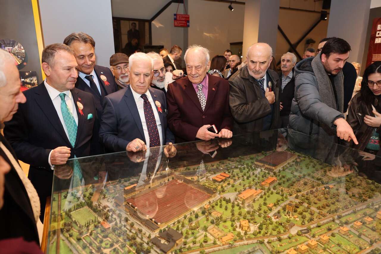 Merinos’un hafızası yeniden açıldı: Bursa’nın “dokuma” hikâyesi müzede anlatılıyor 7