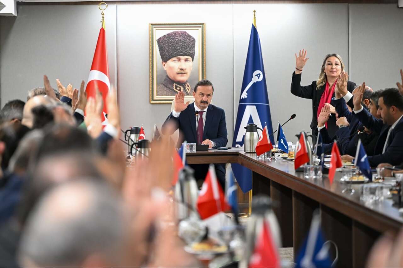 İmamoğlu neden tutuksuz yargılanmıyor? 5