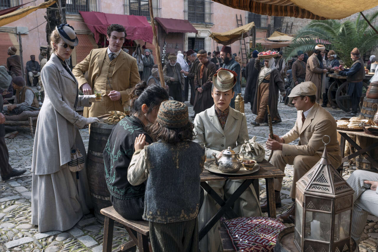 Sherlock Holmes sevenlere müjde : Guy Ritchie imzalı “Young Sherlock” geliyor 2