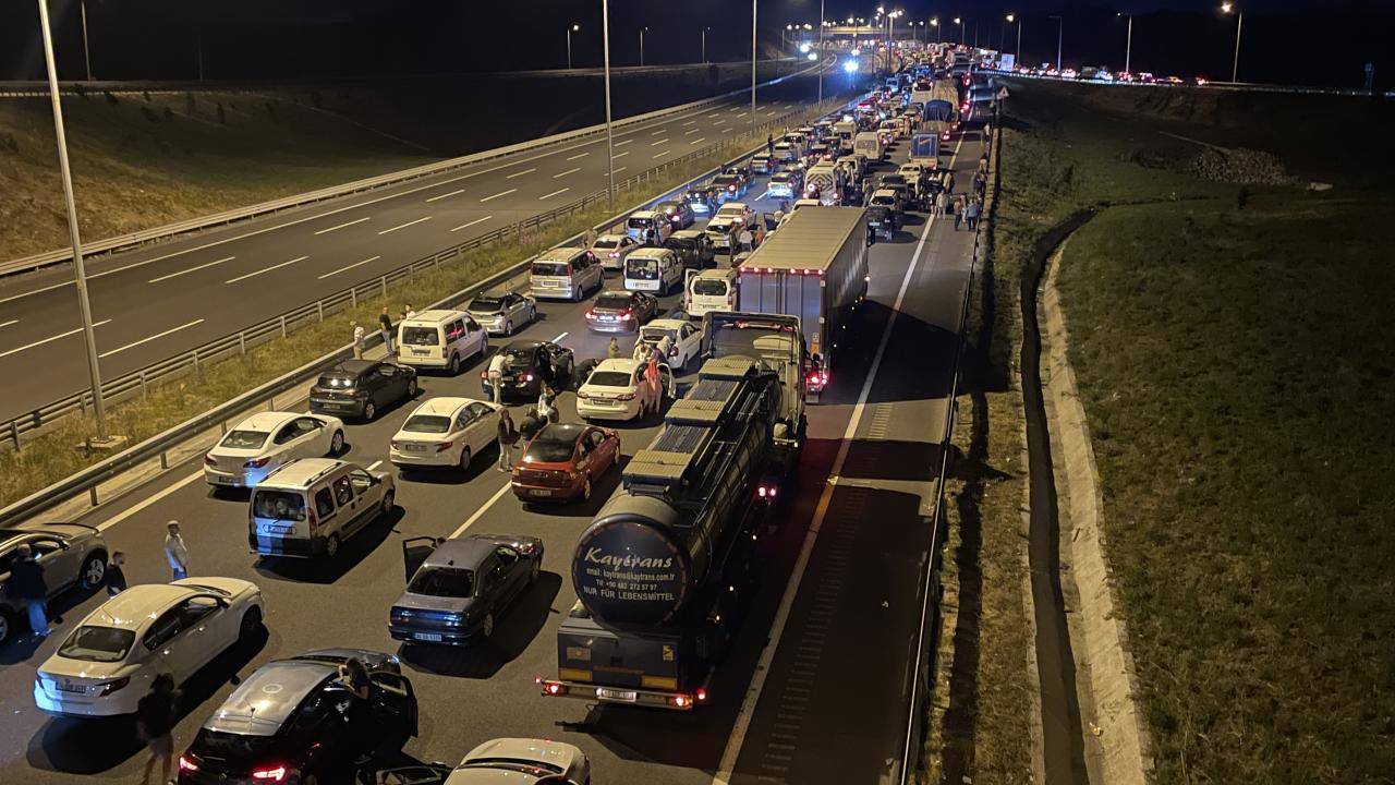 Kocaeli Valiliği'nden 'uzun araç' yasağı