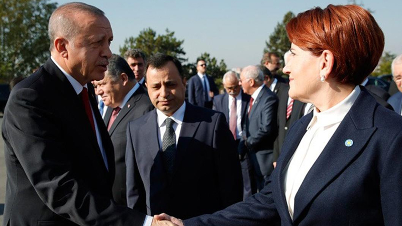 İYİ Parti, Erdoğan'ın Meral Akşener'e "partinizin başında kalın" dediği iddiasını yalanladı