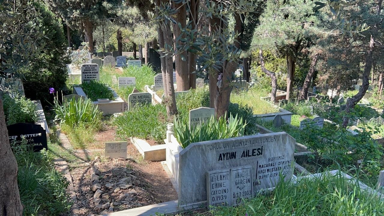 Eski boksör arkadaşını döverek öldürüp, mezarlığa bıraktı