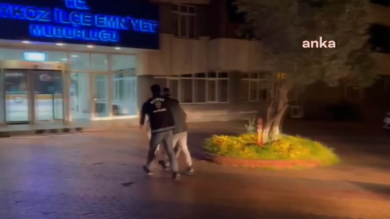 Beykoz’da ambulansa yol vermeyen sürücüye ceza kesildi