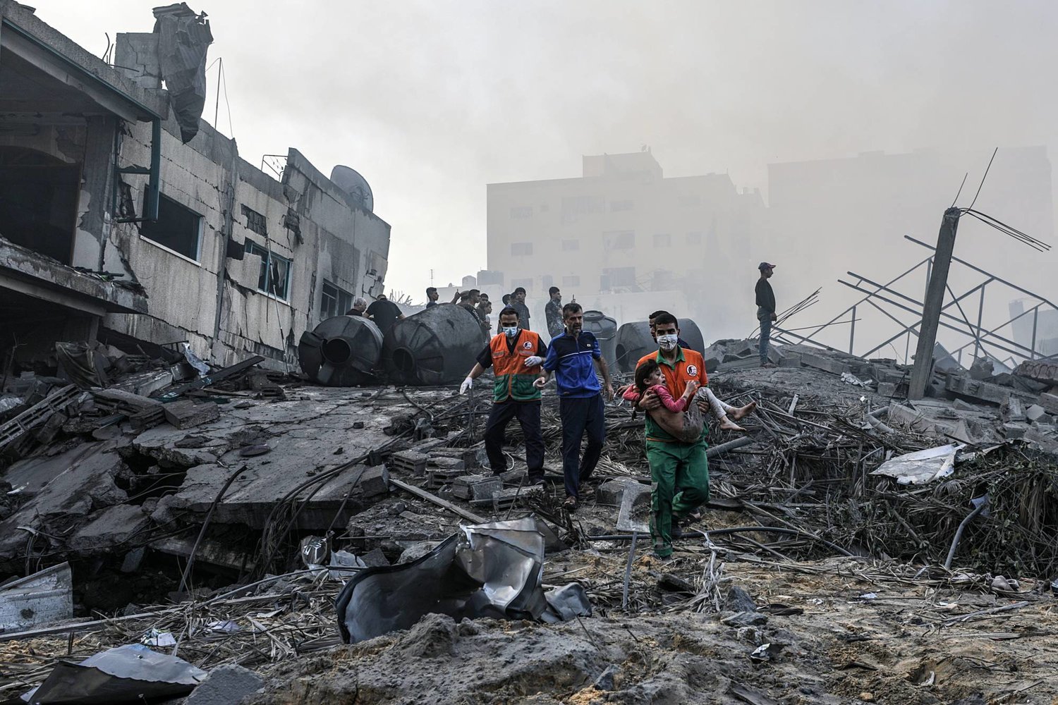 İsrail'in saldırılarında 33 bin 797 sivil öldü