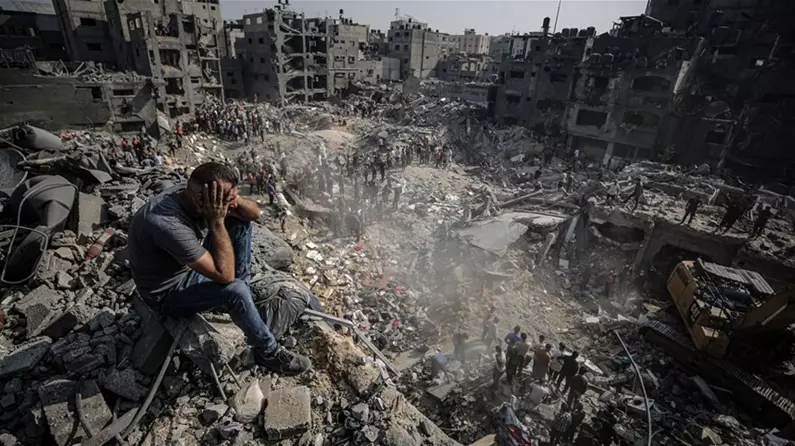 İsrail saldırıları 196. gününde: Gazze'de can kaybı 34 bini aştı!
