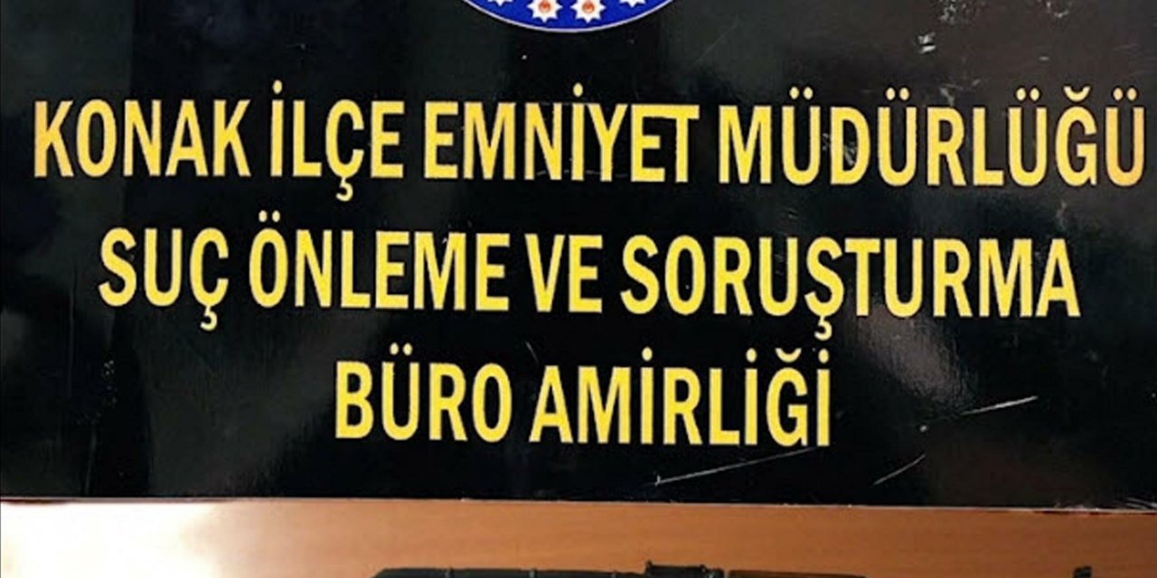 İzmir'de oyuncak kalaşnikof ile hırsızlık