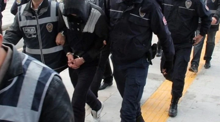 İstanbul'da IŞİD operasyonunda 10 gözaltı