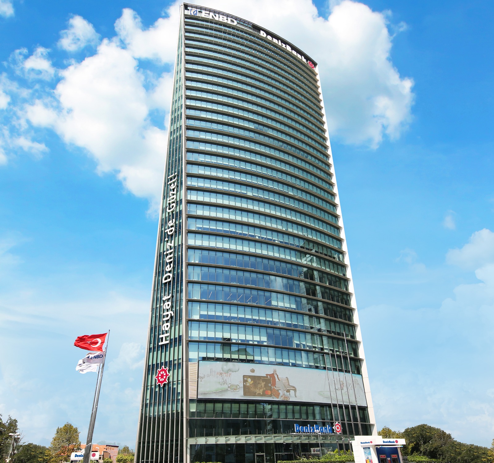 Torun Center rekor fiyata Denizbank'a satıldı