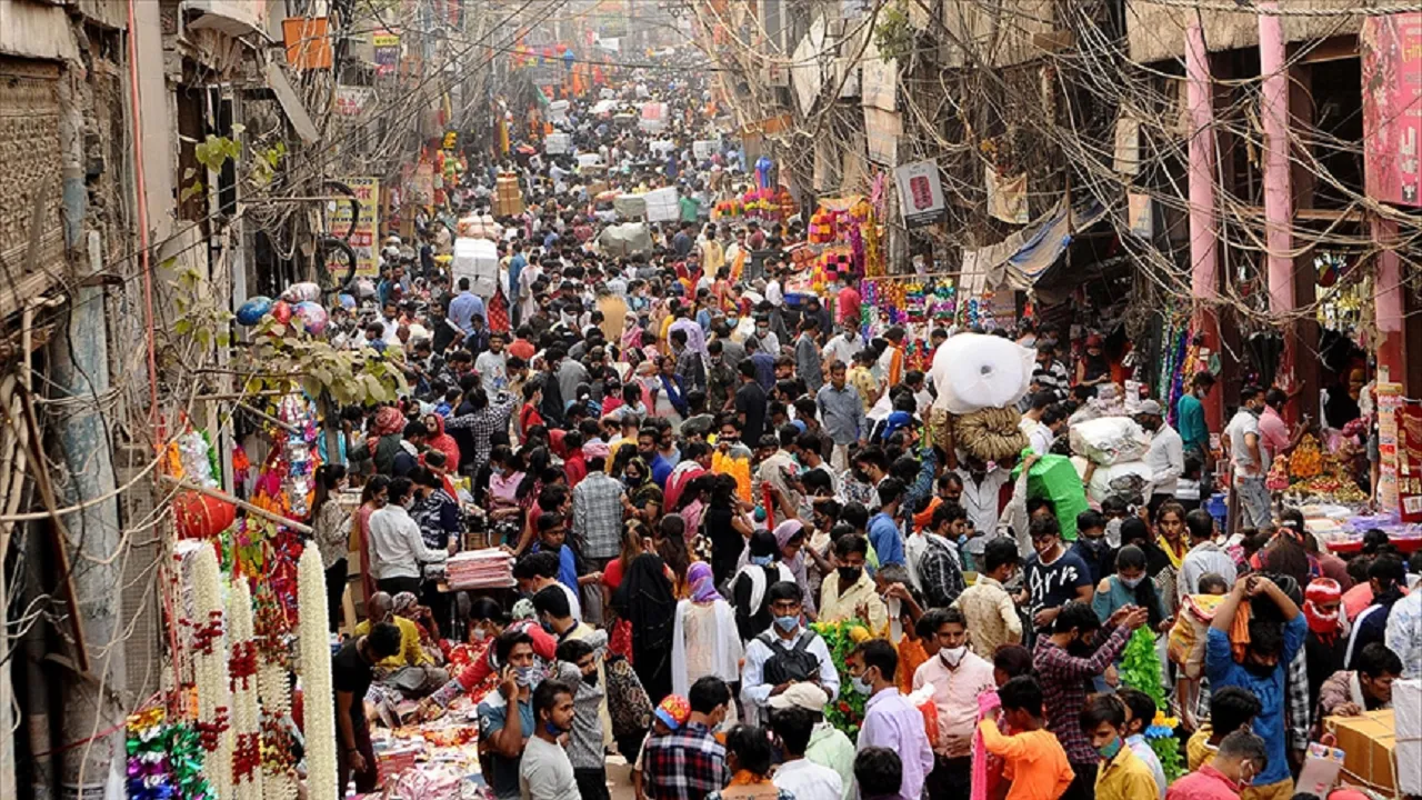 Hindistan’ın nüfusu 1,4 milyarı geçti