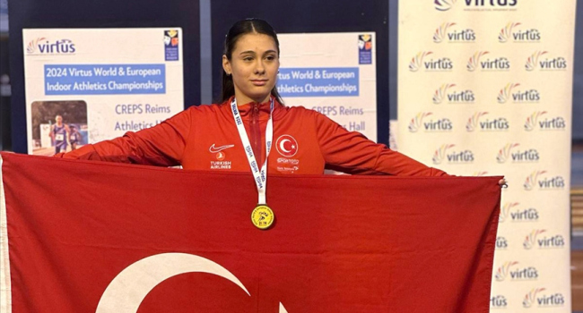 Özel atlet Aysel Önder'den dünya rekoru