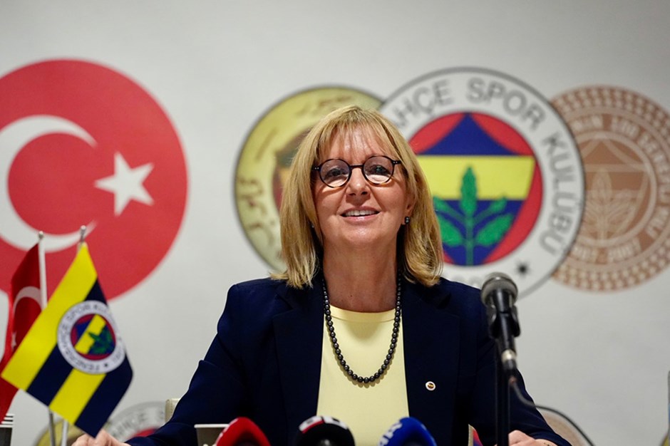Fenerbahçe'de tarihi seçim! Ali Koç ile Aziz Yıldırım'ın adayları yarışıyor
