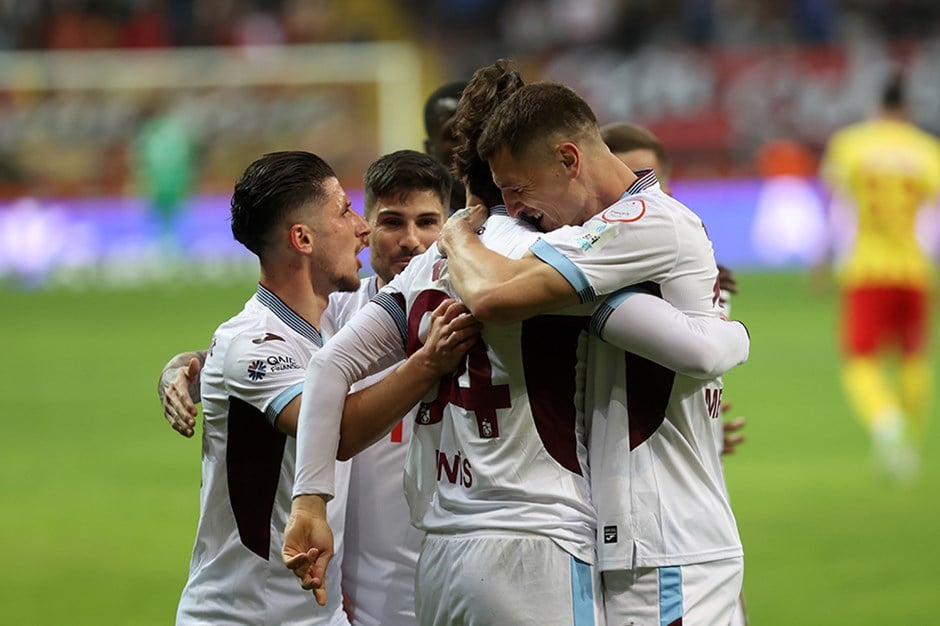 Trabzonspor, Kayseri'de hata yapmadı: 3 puanı 2 golle aldı