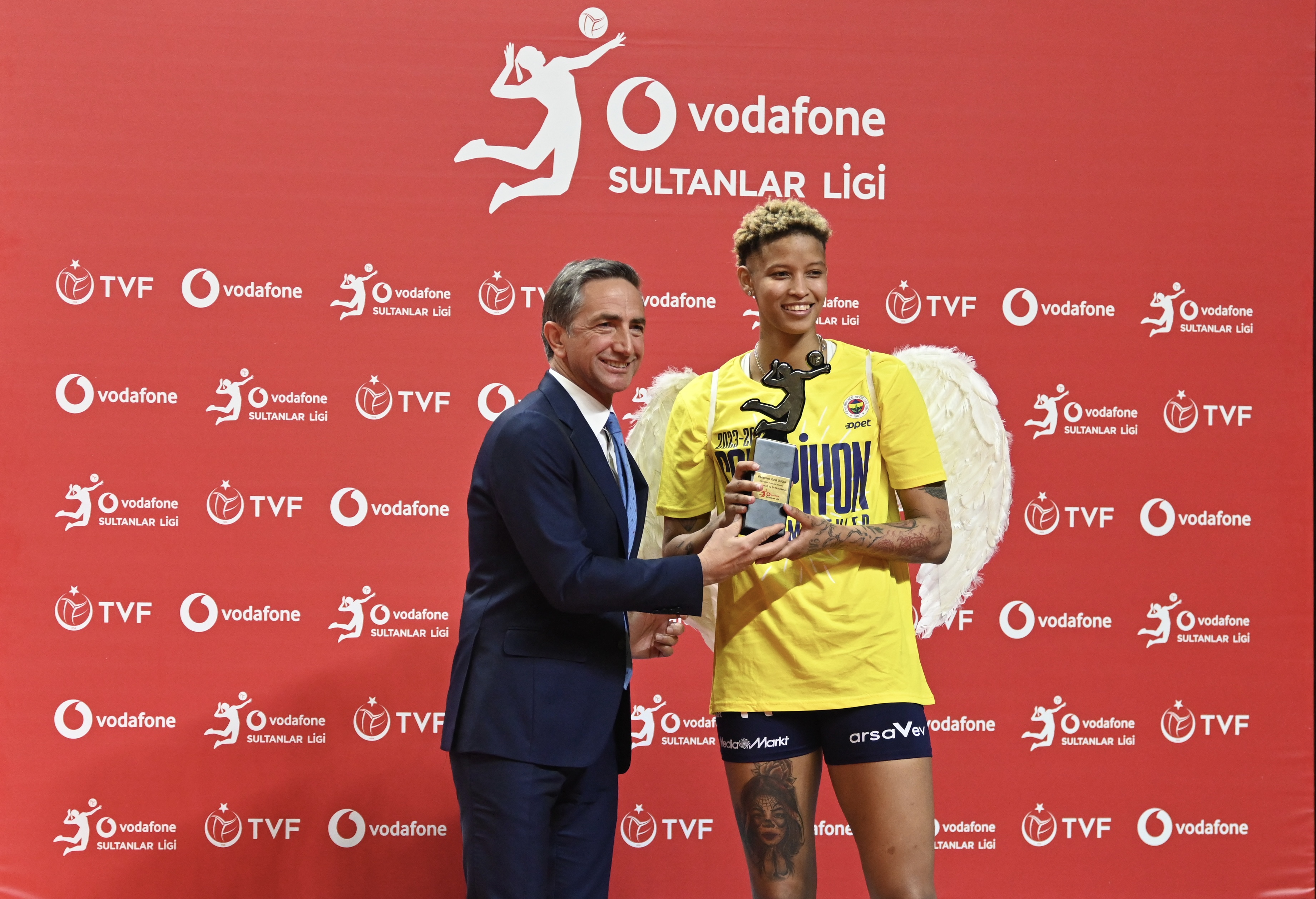 Vodafone Sultanlar Ligi’nde  en hızlı servis ödülü Vargas’ın oldu
