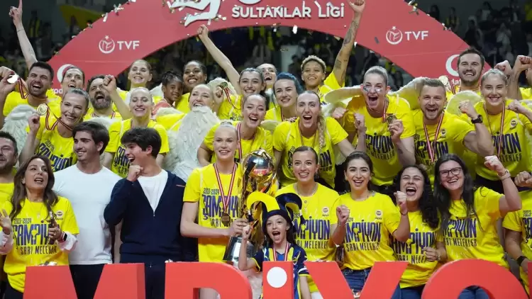 Fenerbahçe'de şampiyonluğun ardından yaprak dökümü: 4 oyuncu ayrılıyor